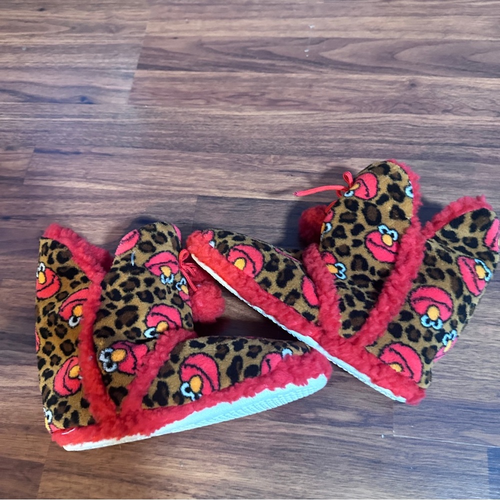 Elmo Sesame Street Leopard Print Slippers